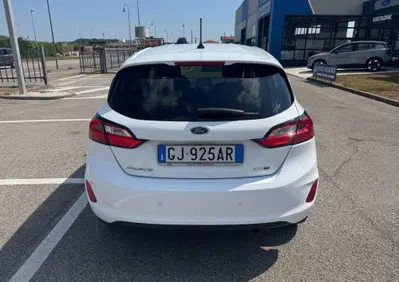 Ford Fiesta 1.0 Ecoboost Hybrid 125 CV 5 porte Titanium (5)