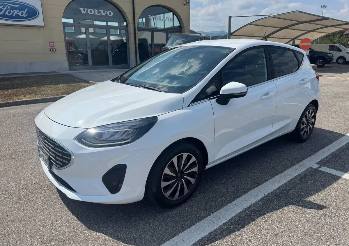 Ford Fiesta 1.0 Ecoboost Hybrid 125 CV 5 porte Titanium