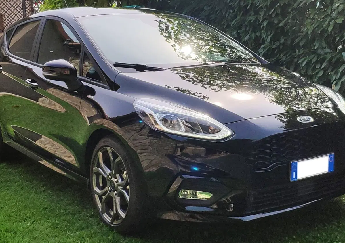 Ford Fiesta 1.5 EcoBlue 3 porte ST-Line (3)