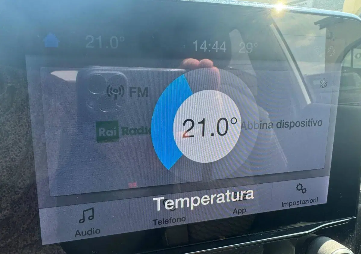 Ford Fiesta 1.0 Ecoboost Hybrid 125 CV 5 porte Titanium (18)