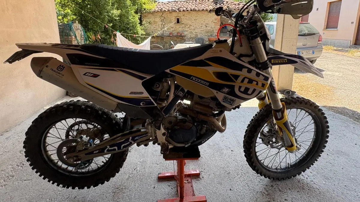 Husqvarna FE 250 (2014)  (2)