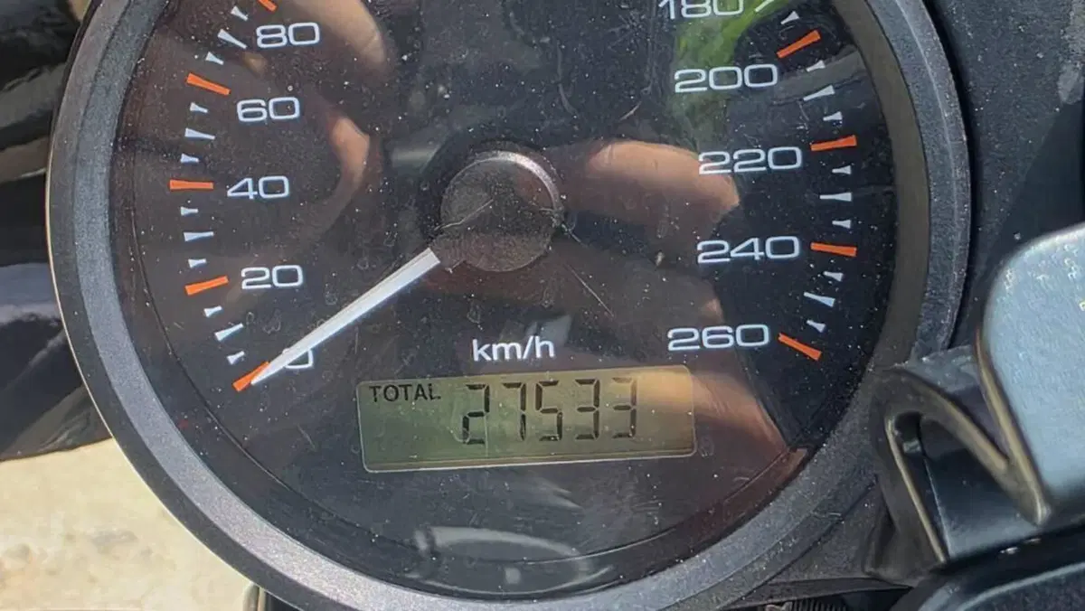 Ducati Monster 900 Dark I.E. (1999 - 02)  (5)