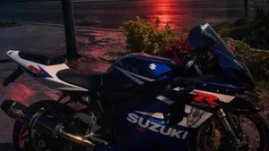 Suzuki GSX R 600 (2004 - 05)  (4)