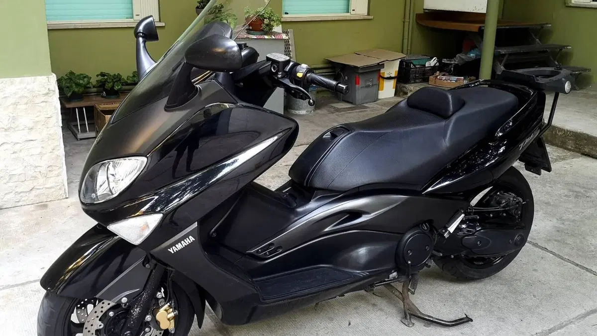 Yamaha T-Max 500 Black Max (2006 - 07) 