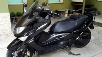 Yamaha T-Max 500 Black Max (2006 - 07) usata
