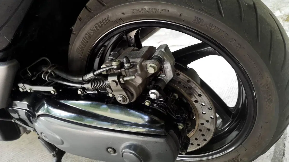 Yamaha T-Max 500 Black Max (2006 - 07)  (4)