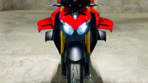Ducati Streetfighter V4 S (2025 - 26)  (3)