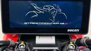 Ducati Streetfighter V4 S (2025 - 26)  (5)