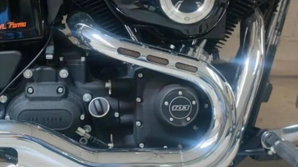 Harley-Davidson 1690 Fat Bob (2014 - 16) - FXDF  (10)