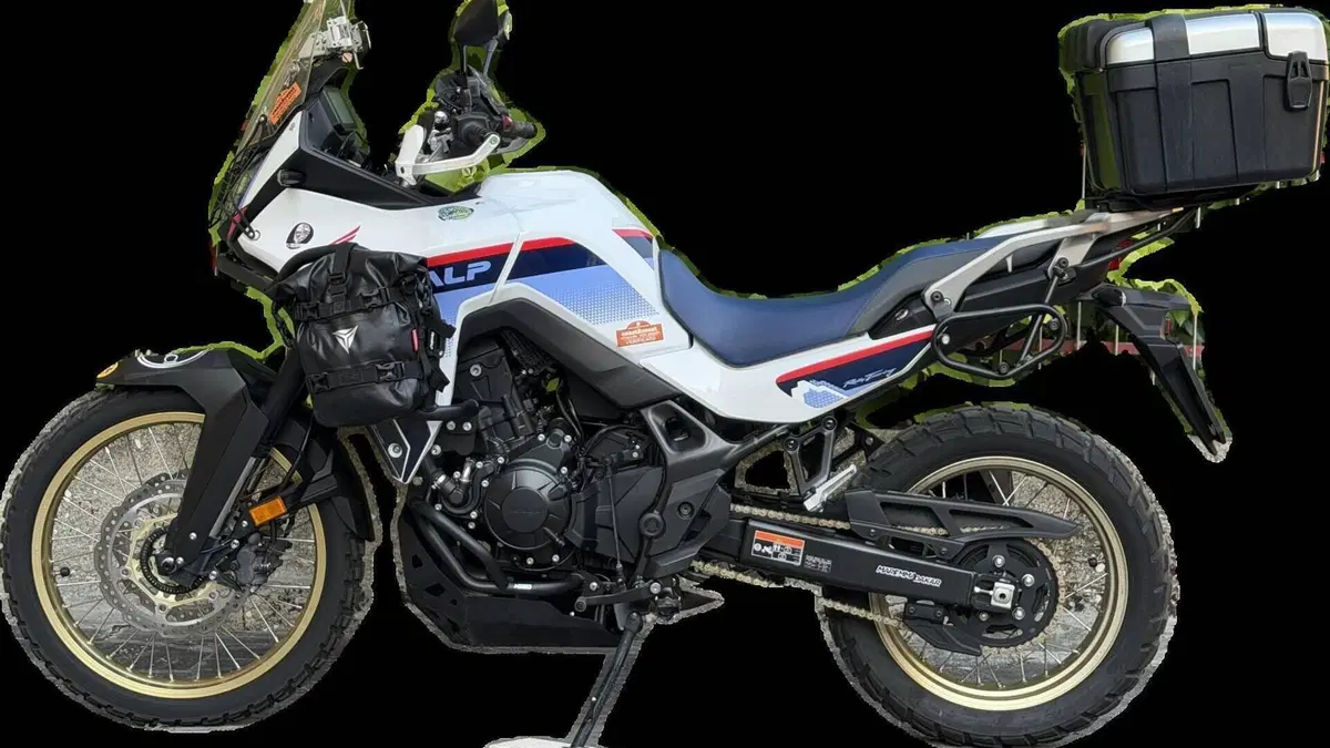 Honda Transalp XL750 (2023 - 24)  (2)