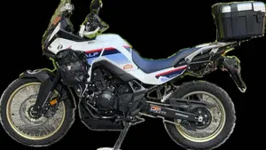 Honda Transalp XL750 (2023 - 24)  (2)