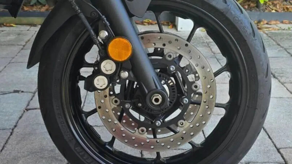 Yamaha MT-07 Pure (2023 - 25)  (9)
