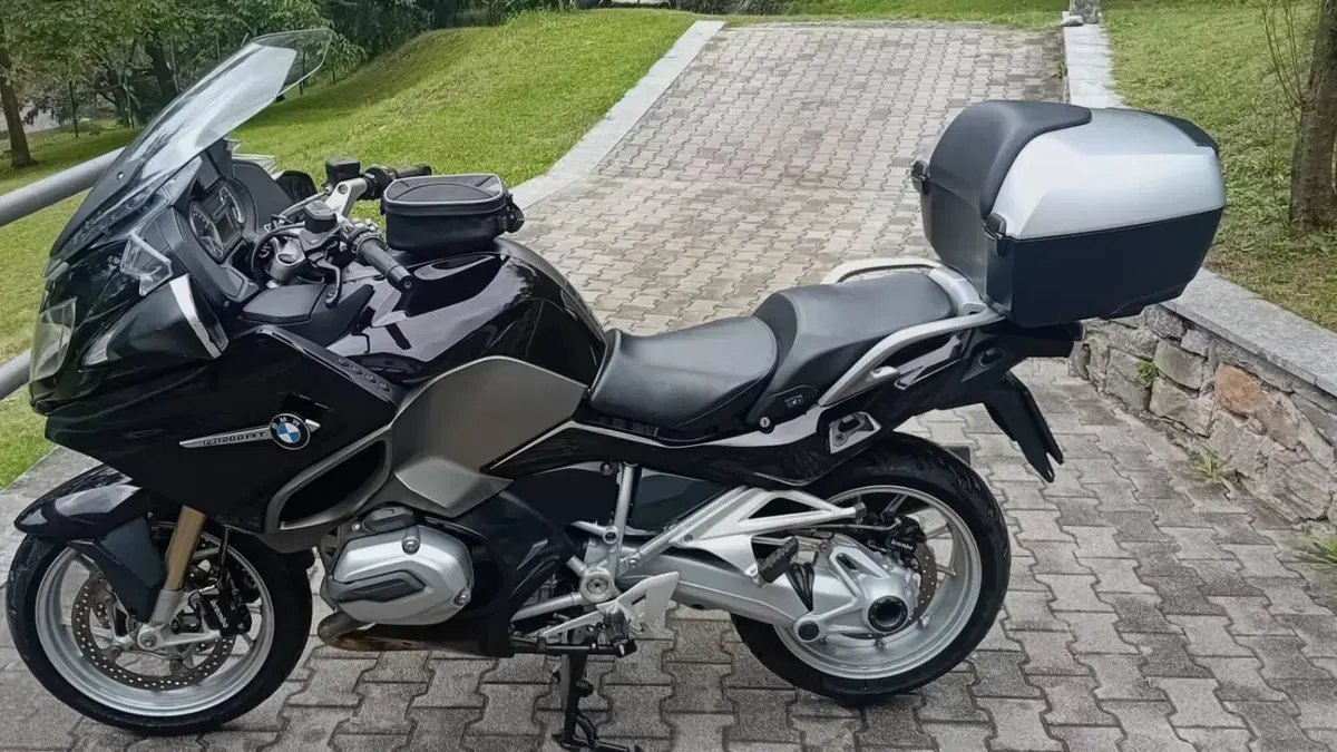 Bmw R 1200 RT (2014 - 16)  (2)