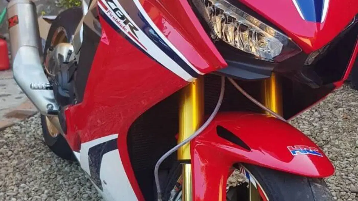 Honda CBR 1000 RR Fireblade SP (2017 - 19)  (6)