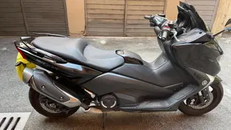 Yamaha T-Max 530 (2017 - 19) usata