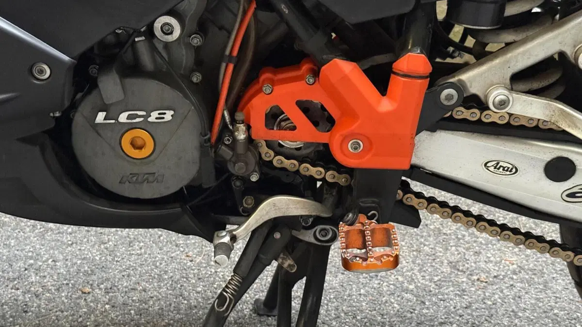 KTM 990 Adventure (2006 - 08)  (9)