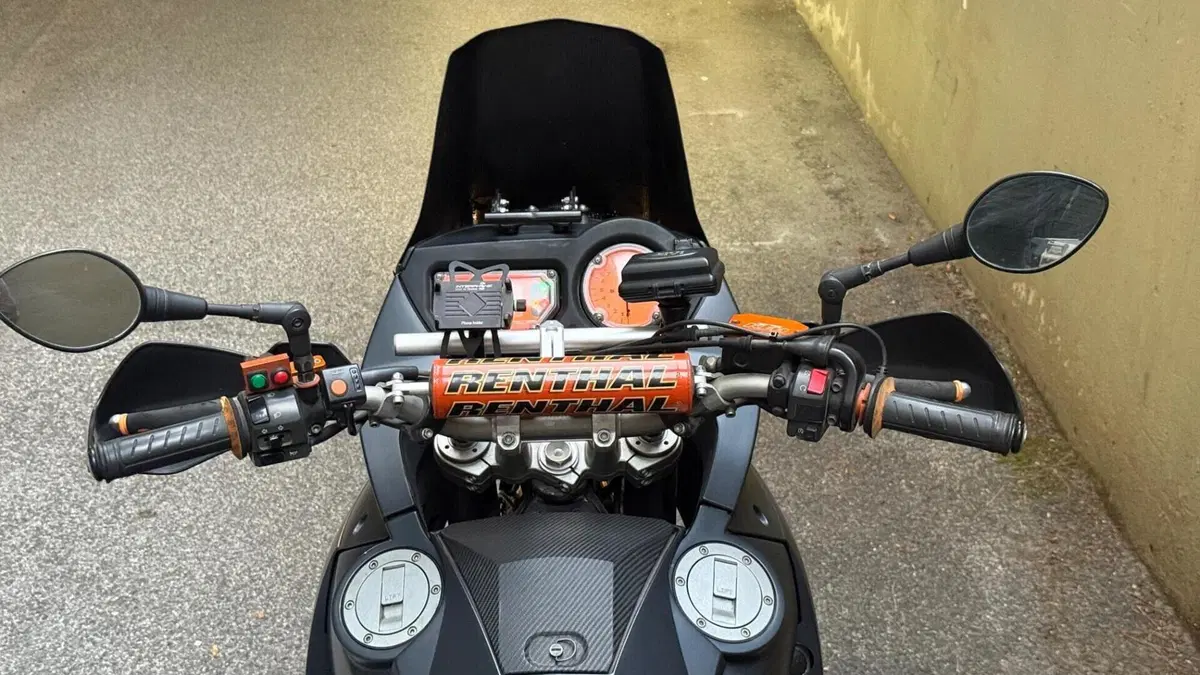 KTM 990 Adventure (2006 - 08)  (11)