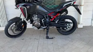 Honda Africa Twin CRF 1100L (2020 - 21)  (2)
