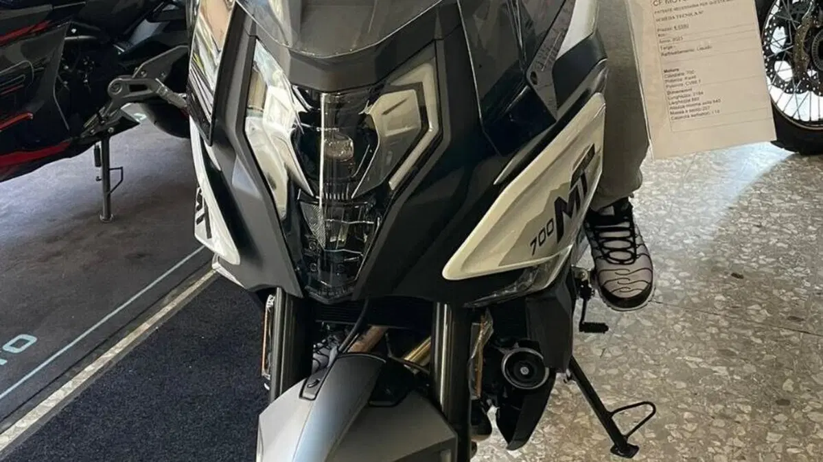 CFMOTO 700MT (2024 - 26)  (6)