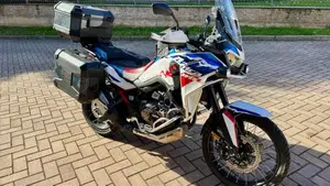 Honda Africa Twin CRF 1100L ES DCT (2024 - 26)  (4)