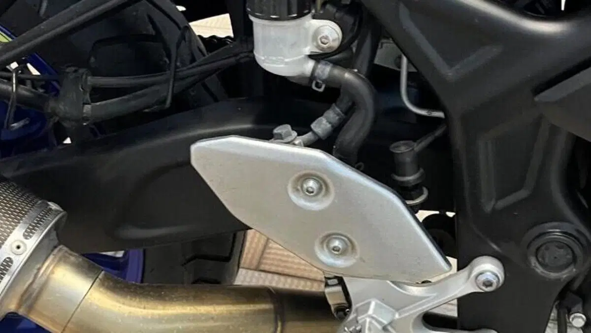 Yamaha YZF R3 (2019 - 20)  (2)