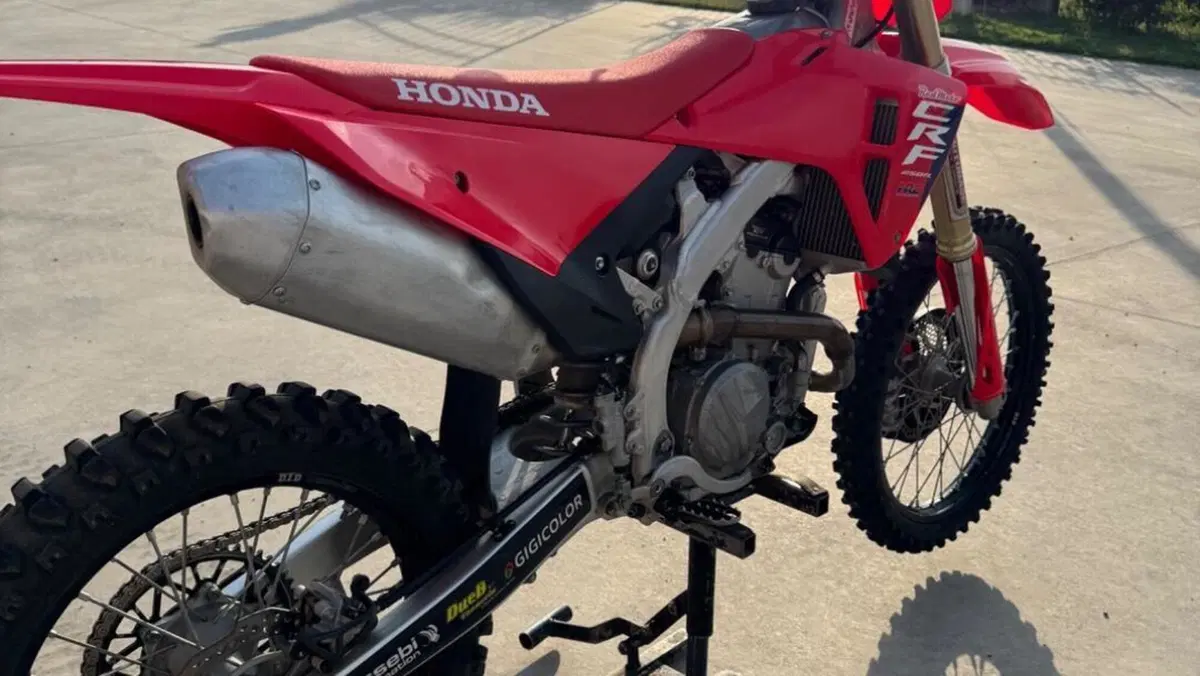 Honda CRF 250R (2025)  (5)