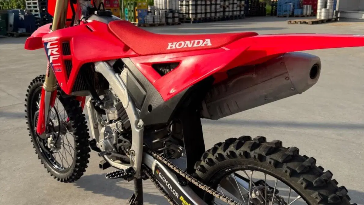 Honda CRF 250R (2025)  (6)
