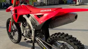 Honda CRF 250R (2025)  (6)
