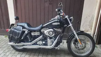 Harley-Davidson 1584 Super Glide Custom (2008 - 13) - FXDC usata