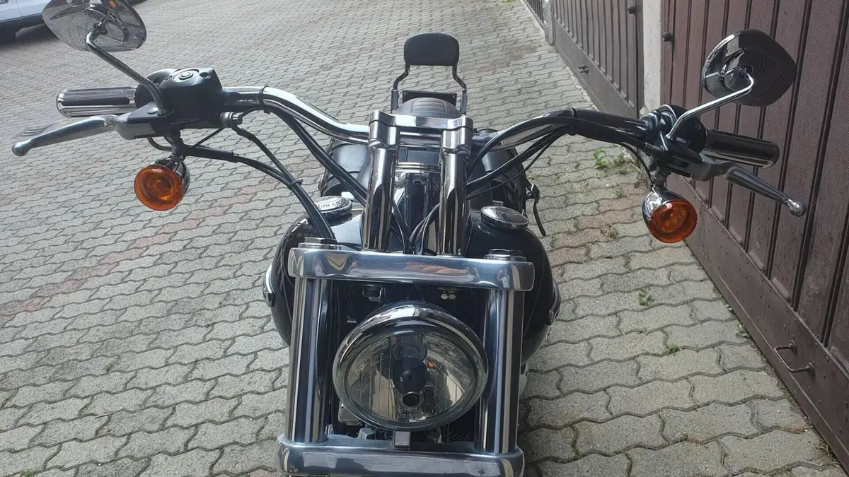 Harley-Davidson 1584 Super Glide Custom (2008 - 13) - FXDC  (5)