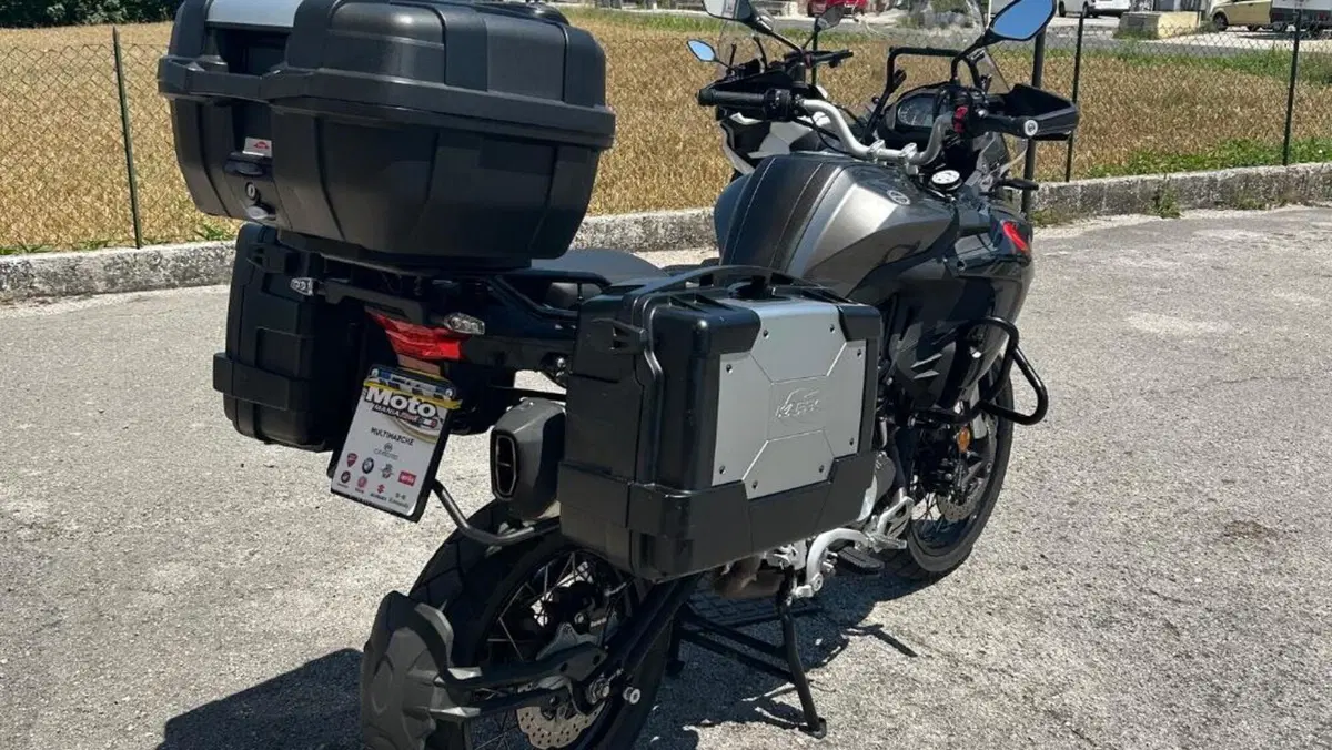 Benelli TRK 502X (2018 - 20)  (2)