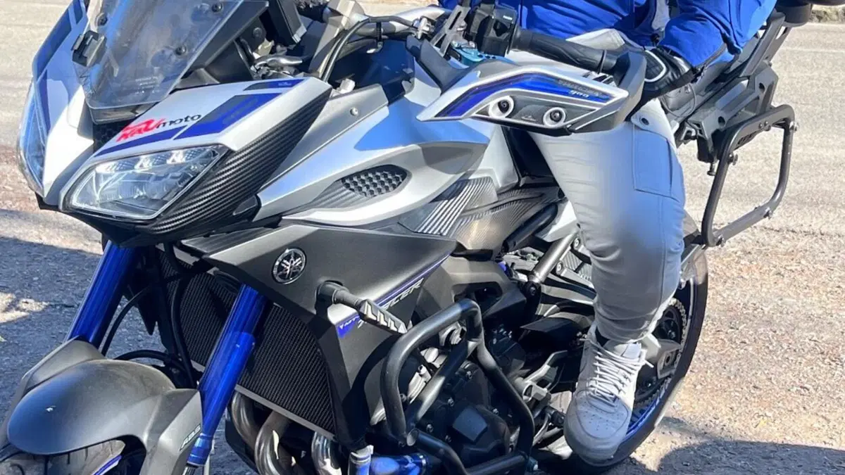 Yamaha Tracer 900 ABS (2015 - 16)  (4)