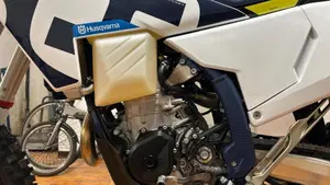 Husqvarna FE 501 (2026)  (5)