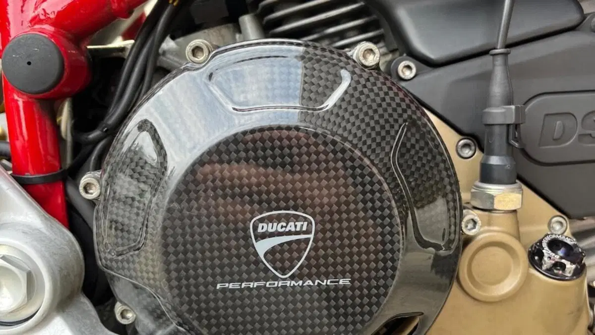 Ducati Hypermotard 1100 (2007 - 09)  (4)