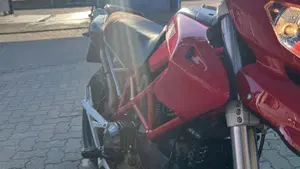 Ducati Hypermotard 1100 (2007 - 09)  (8)