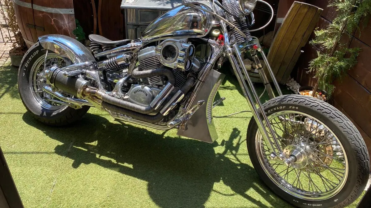 Honda   (2)
