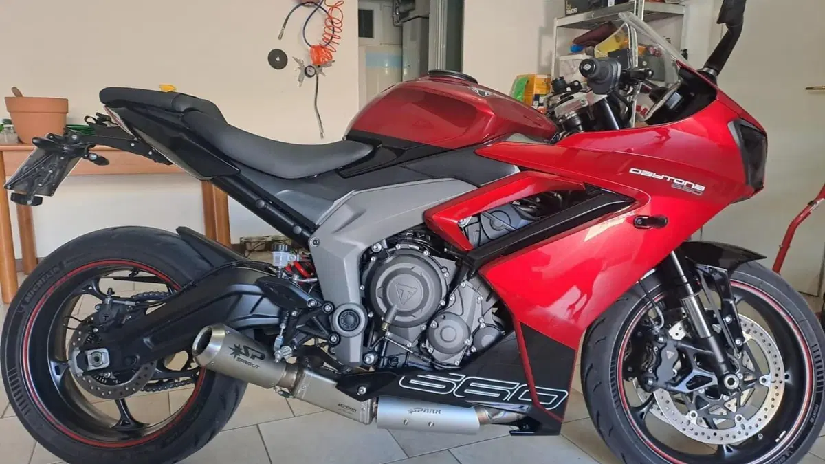 Triumph Daytona 660 (2024 - 26)  (7)