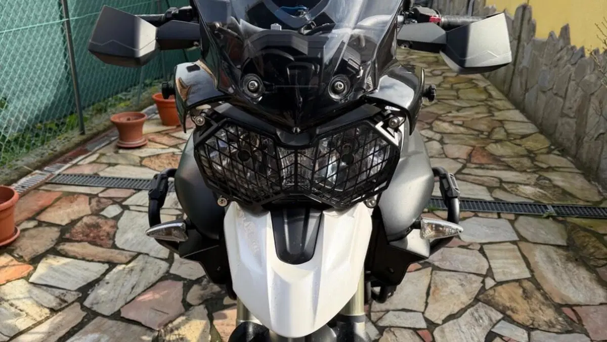 Triumph Tiger 800 XC (2011 - 12)  (7)