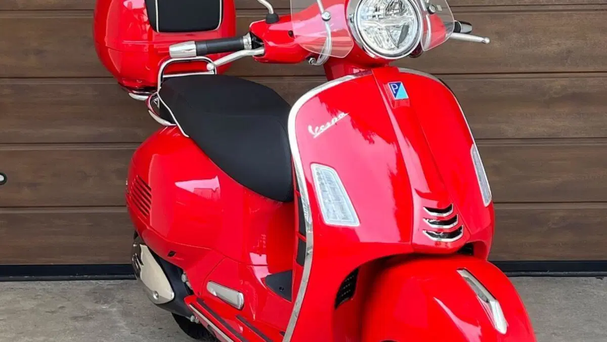 Vespa GTS 310 Super (2025 - 26)  (2)