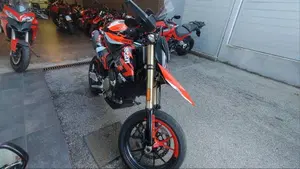 Ducati Hypermotard 698 Mono RVE (2024 - 26)  (4)