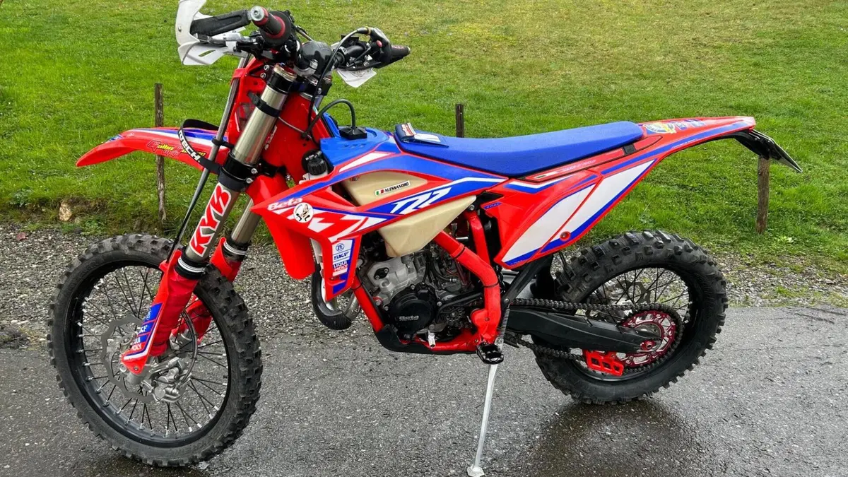 Betamotor RR 125 2T Enduro Racing (2022)  (2)