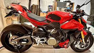 Ducati Streetfighter V4 S (2025 - 26)  (2)