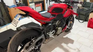 Ducati Streetfighter V4 S (2025 - 26)  (3)