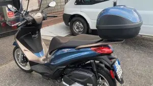 Piaggio Medley 150 S ABS (2021 - 25)  (2)