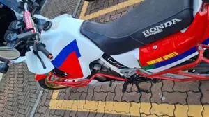 Honda   (3)