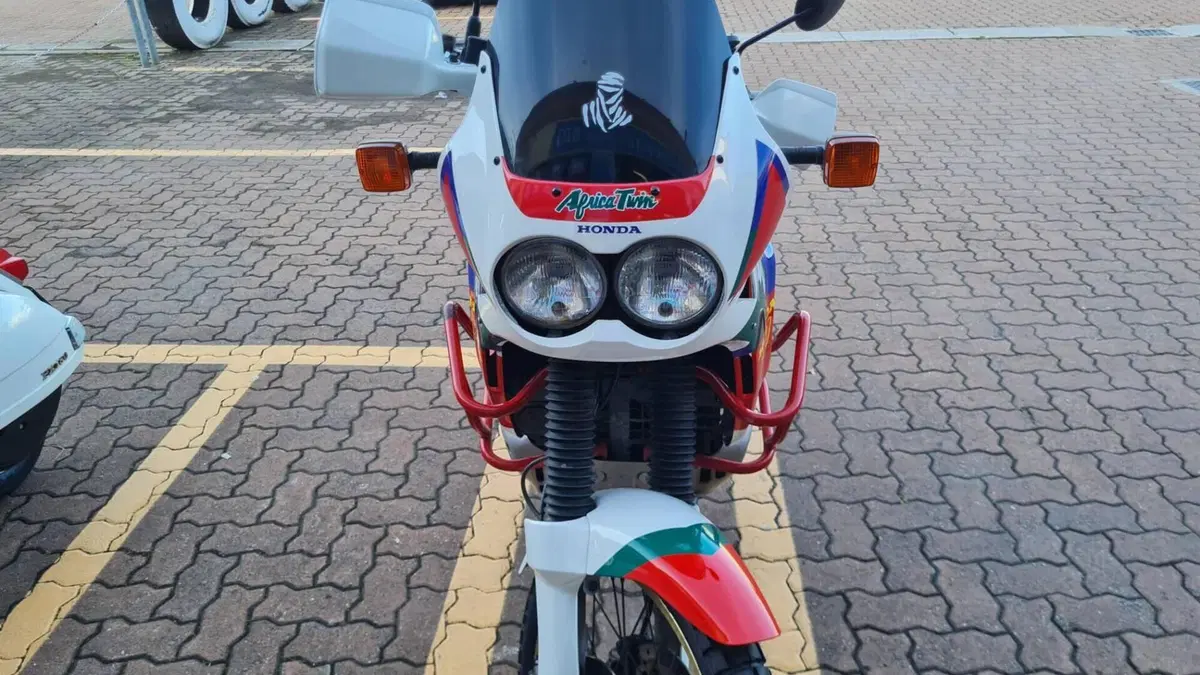 Honda   (6)