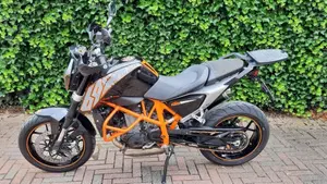 KTM 690 Duke (2012 - 16)  (2)