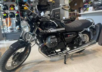 Moto Guzzi V7 Special (2021 - 24) - Annuncio 10067083