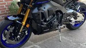 Yamaha MT-10 SP (2022 - 25)  (4)