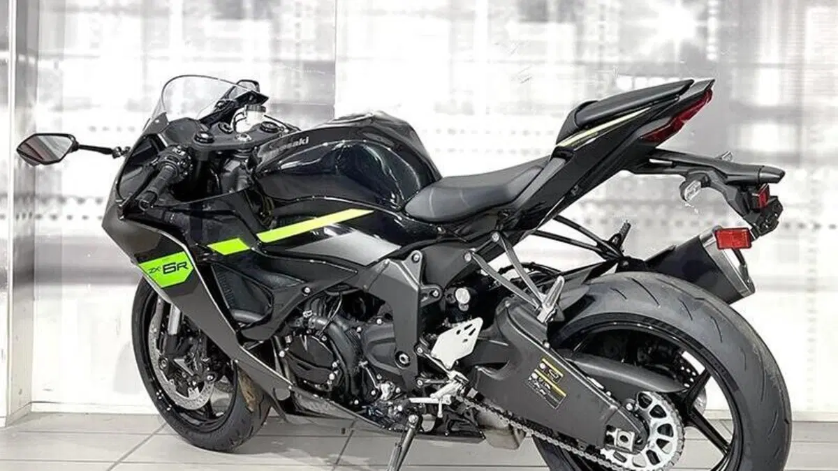 Kawasaki Ninja 125 (2025 - 26)  (2)